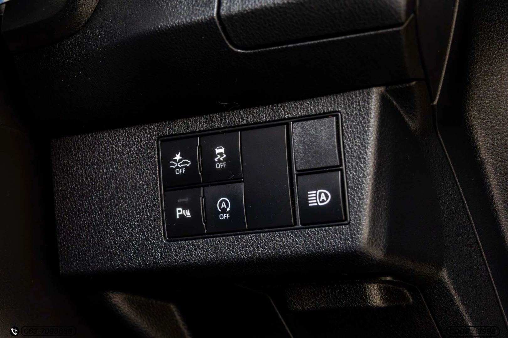 Toyota YARIS ATIV 1.2 PREMIUM (MY22) - ภาพย่อที่ 23