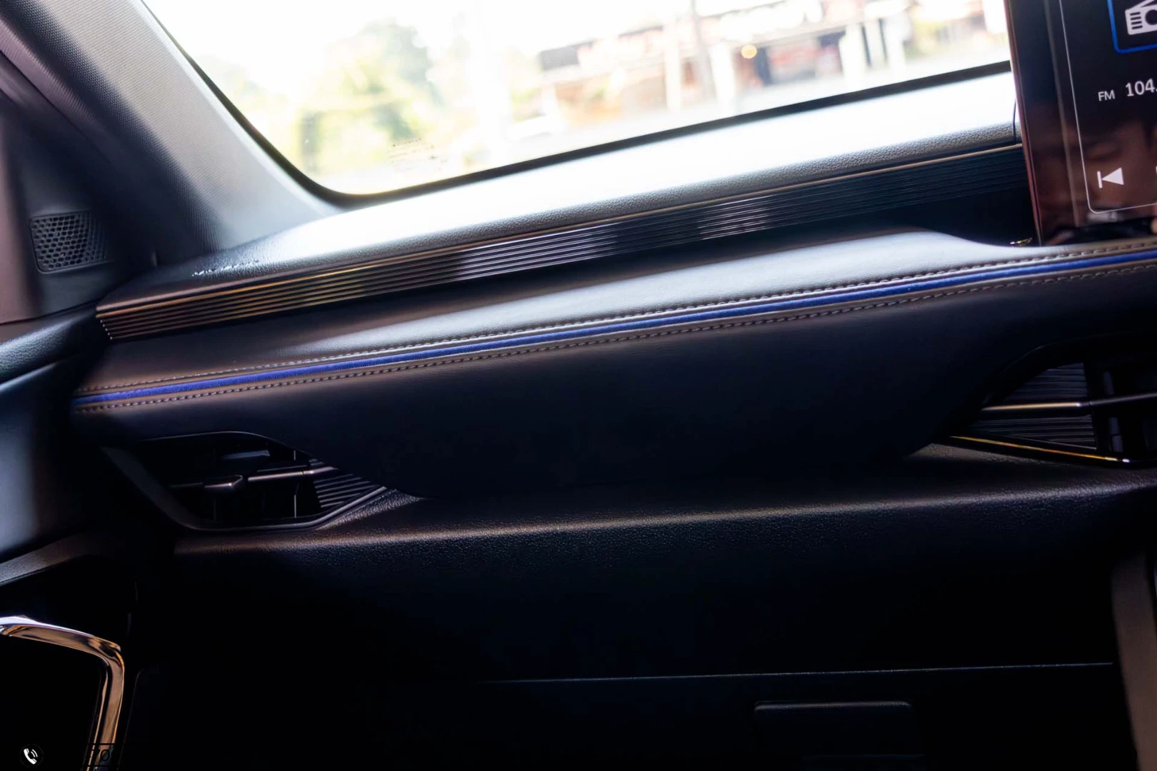 Toyota YARIS CROSS 1.5 HEV PREMIUM - ภาพย่อที่ 23