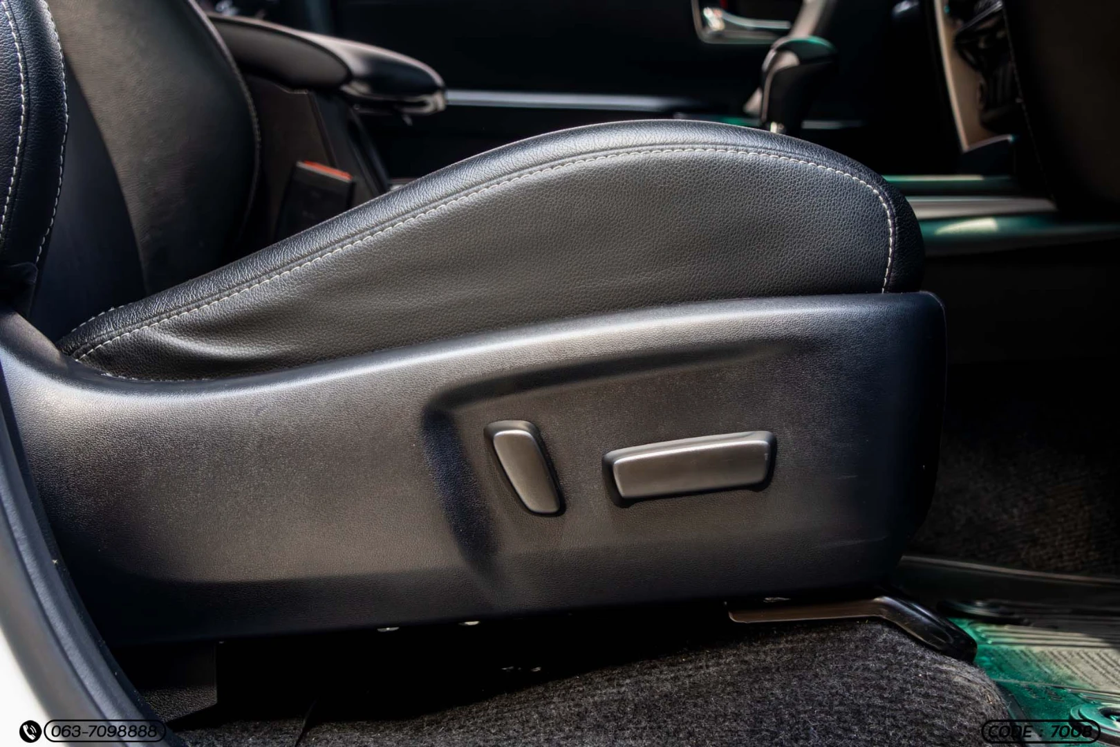 Toyota FORTUNER 2.4 LEADER V (MY22) - ภาพย่อที่ 23