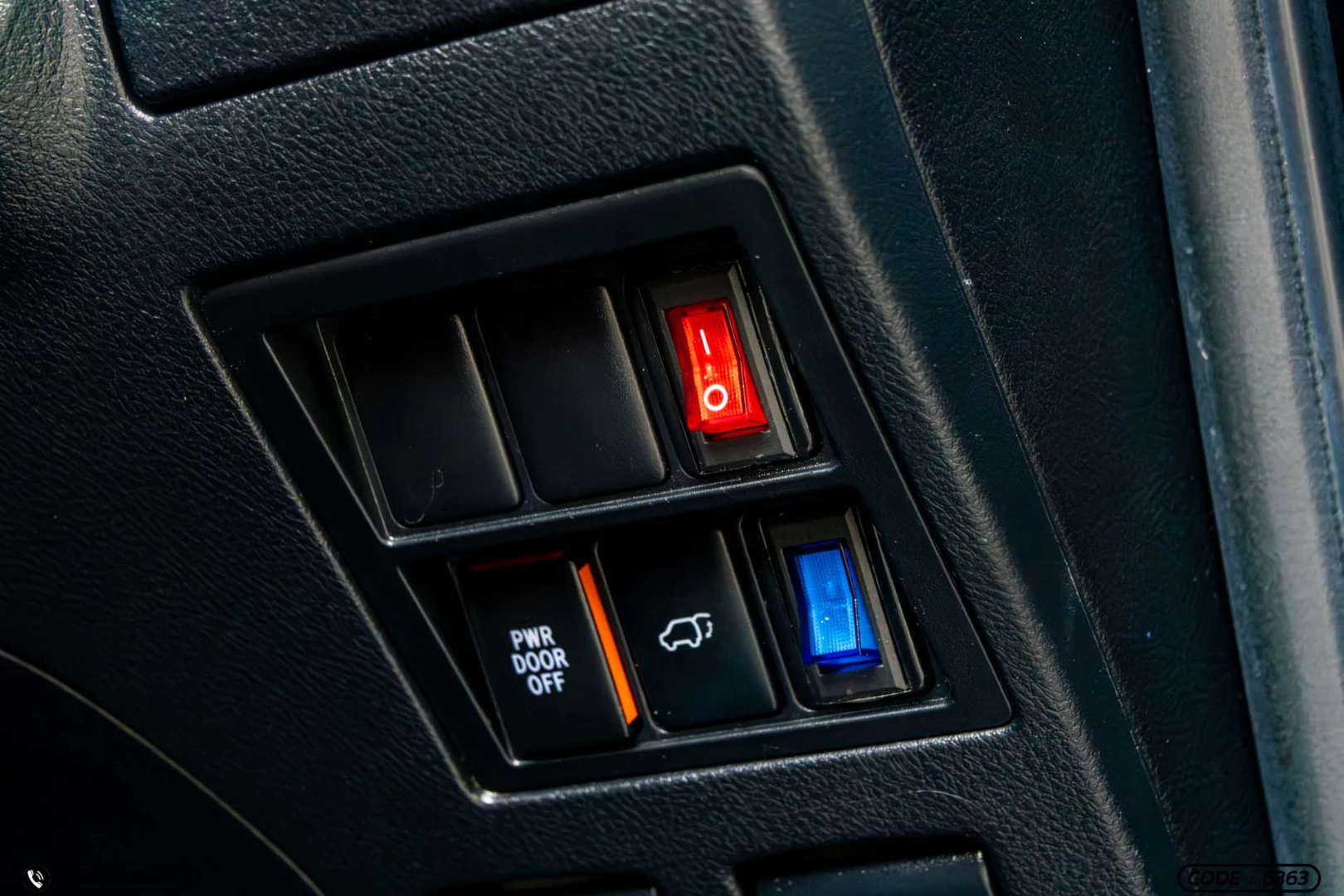 Toyota FORTUNER 2.8 V TRD SPORTIVO 4WD (MY15) (MNC) - ภาพย่อที่ 23