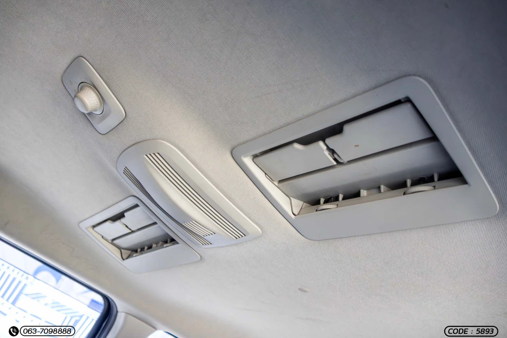 Toyota VELOZ 1.5 PREMIUM - ภาพย่อที่ 23