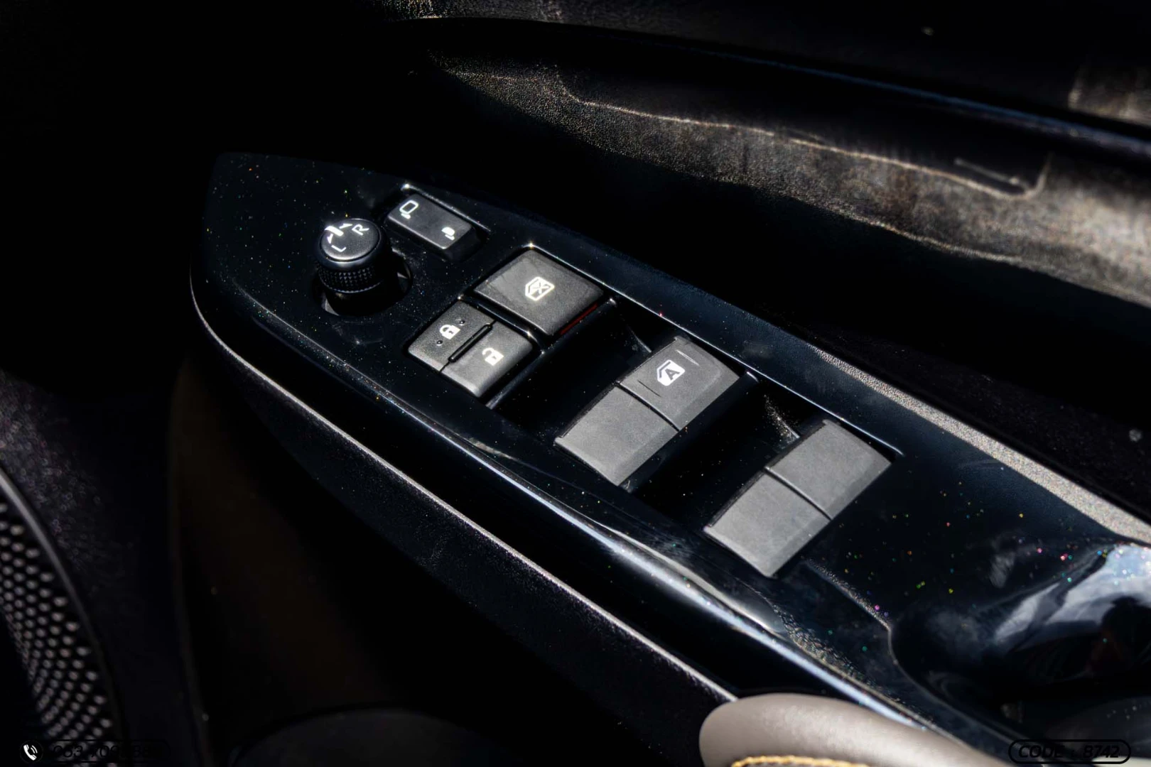 Toyota YARIS 1.2 PREMIUM (BLACK ROOF) (MY23) - ภาพย่อที่ 23