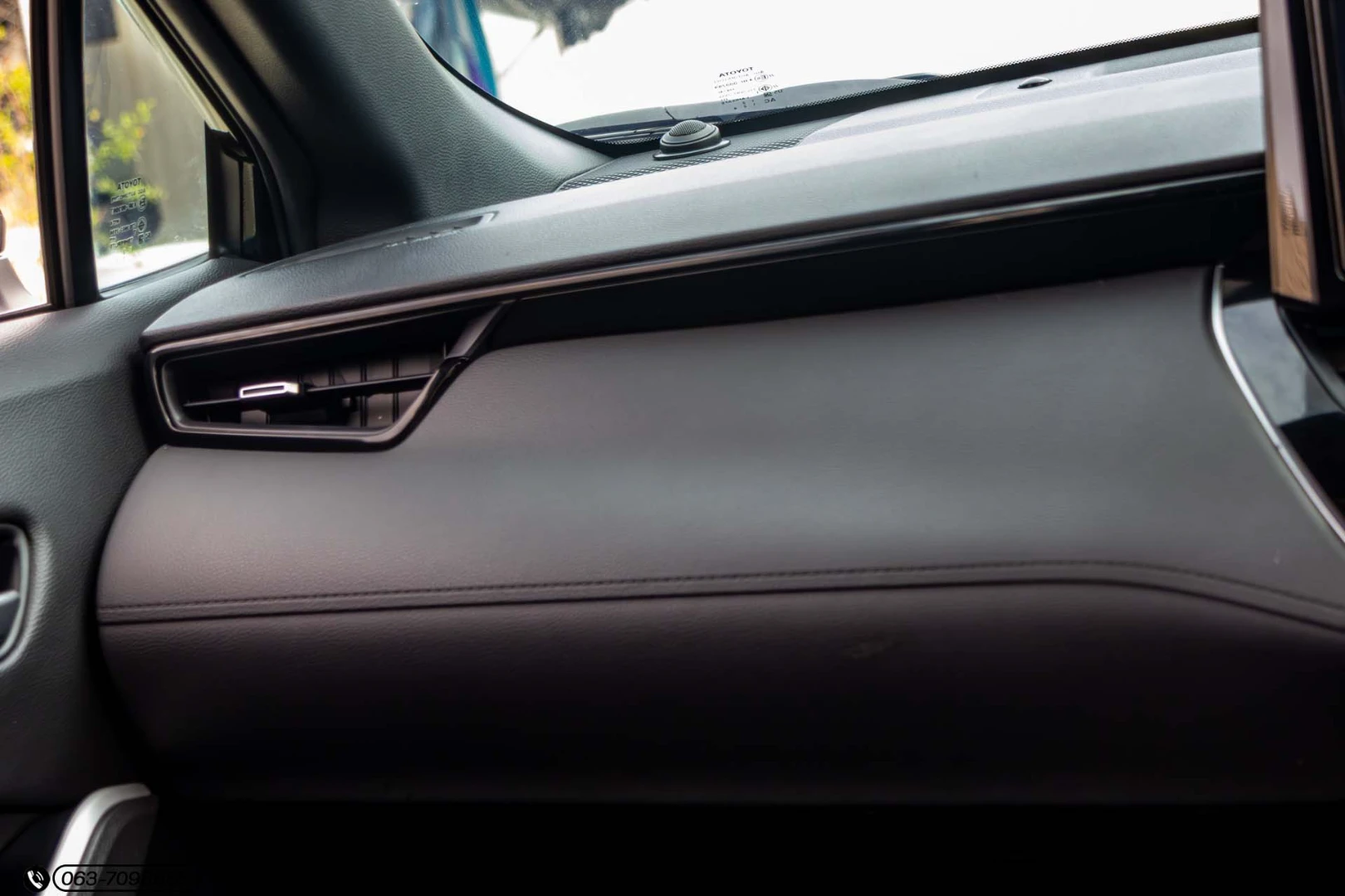 Toyota COROLLA CROSS 1.8 HYBRID GR SPORT - ภาพย่อที่ 23