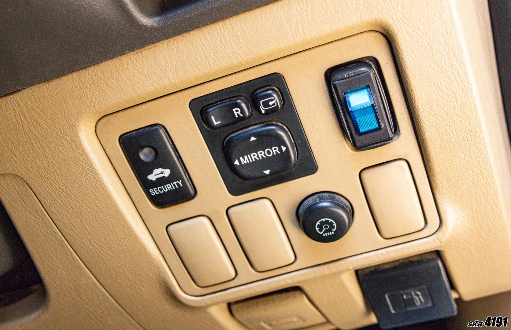 Toyota HILUX VIGO CHAMP SMART CAB 2.5 G - ภาพย่อที่ 23