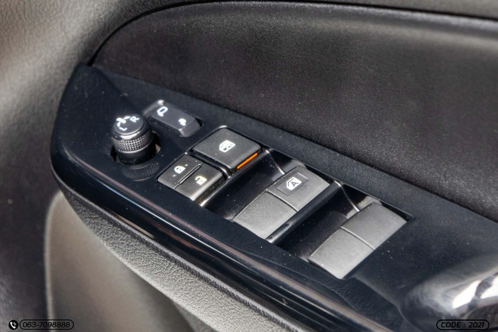 Toyota YARIS 1.2 SPORT PREMIUM X (BLACK ROOF) X-URBAN (MY20) (MNC) - ภาพย่อที่ 22