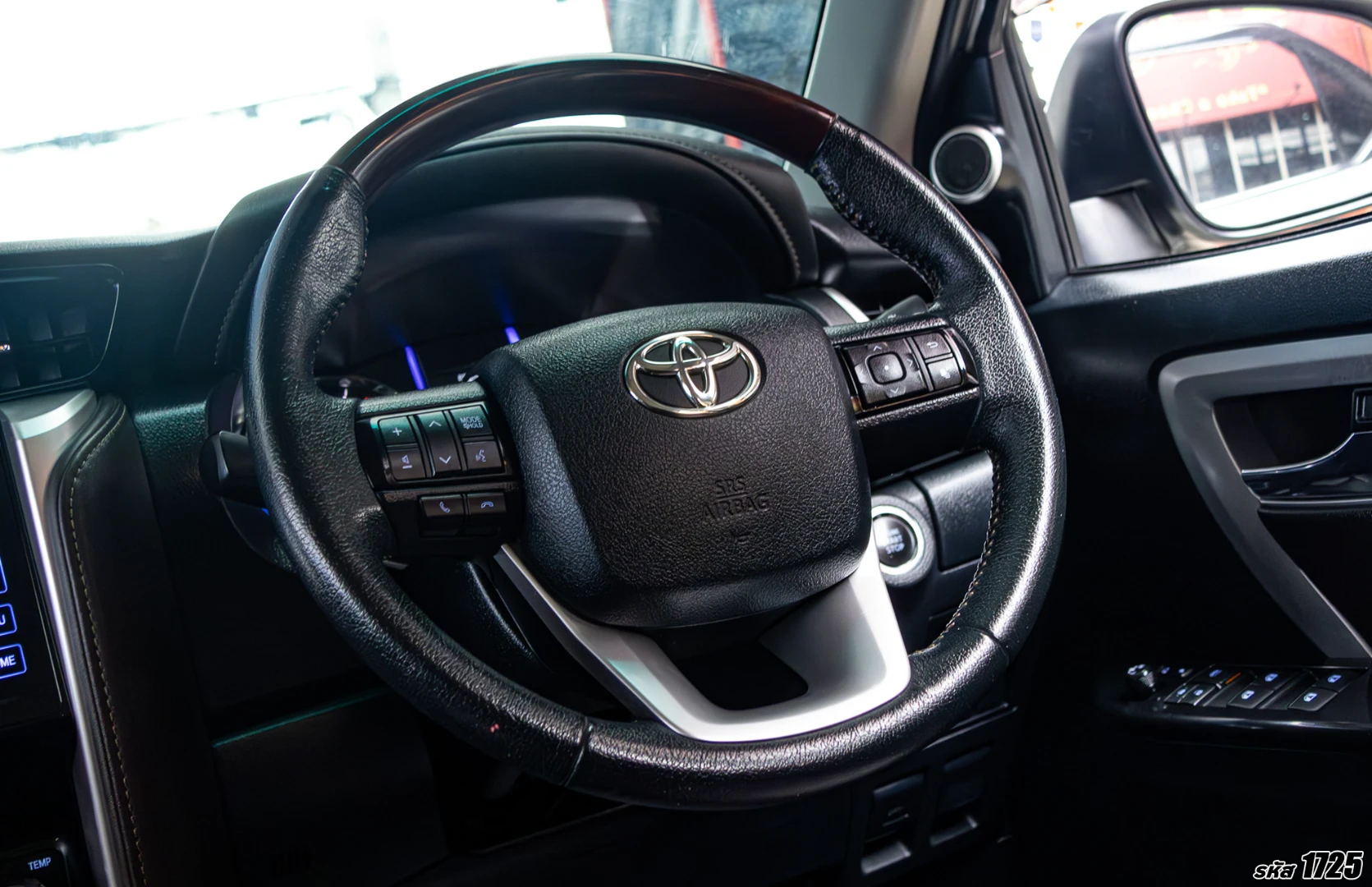 Toyota FORTUNER 2.4 V (MY15) (MNC) - ภาพย่อที่ 19