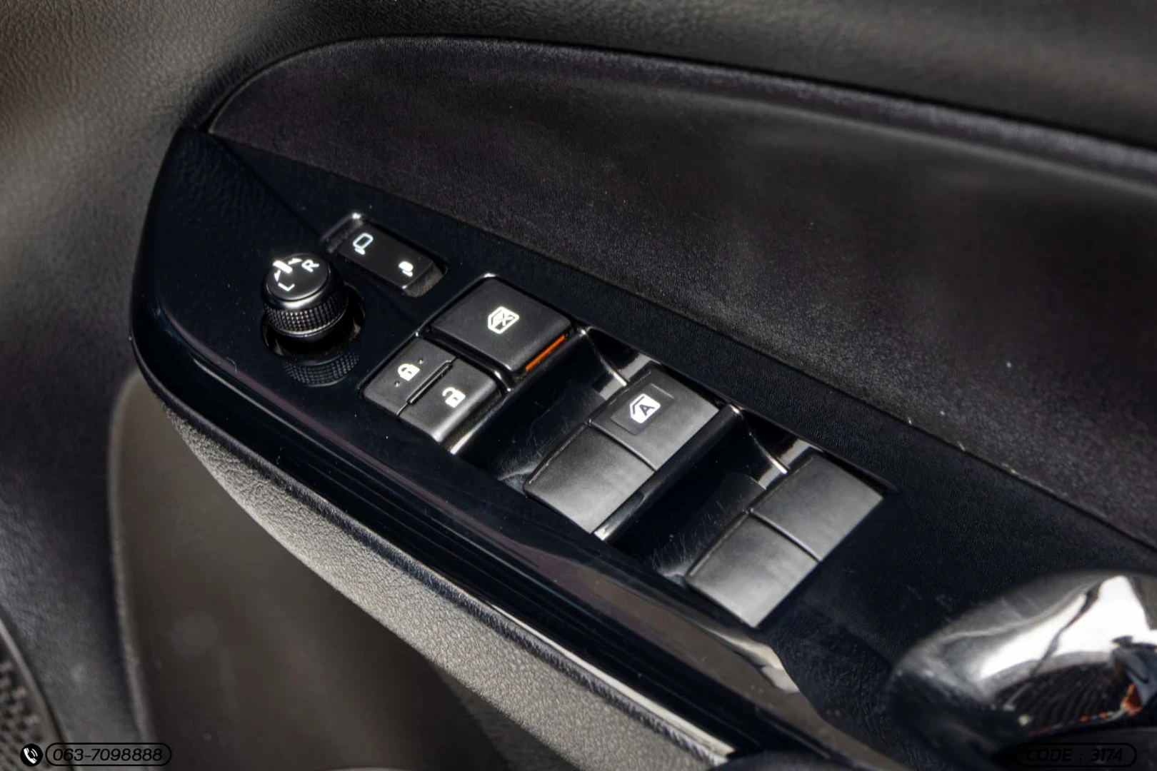 Toyota YARIS 1.2 SPORT PREMIUM (BLACK ROOF) (MY20) - ภาพย่อที่ 22