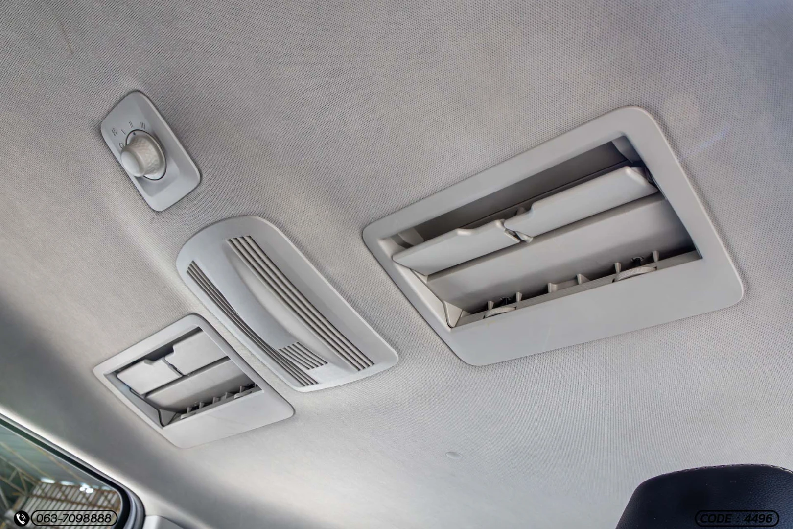 Toyota VELOZ 1.5 PREMIUM - ภาพย่อที่ 25