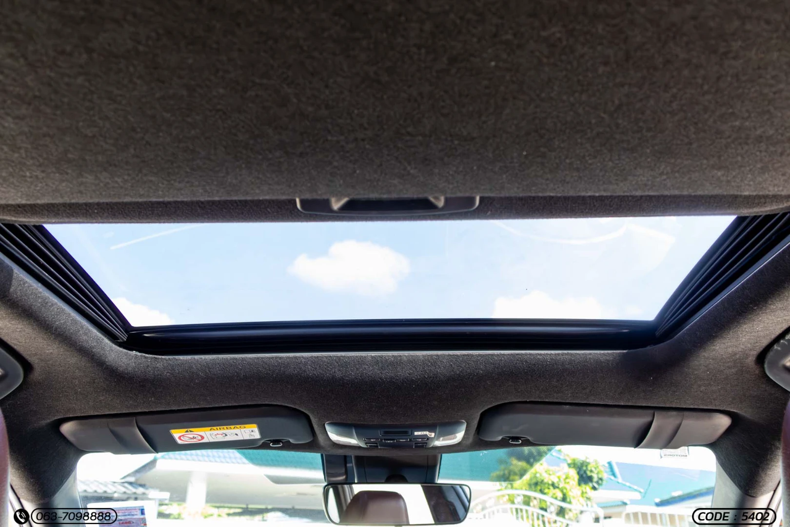 Toyota COROLLA CROSS 1.8 HYBRID PREMIUM SAFETY - ภาพย่อที่ 26