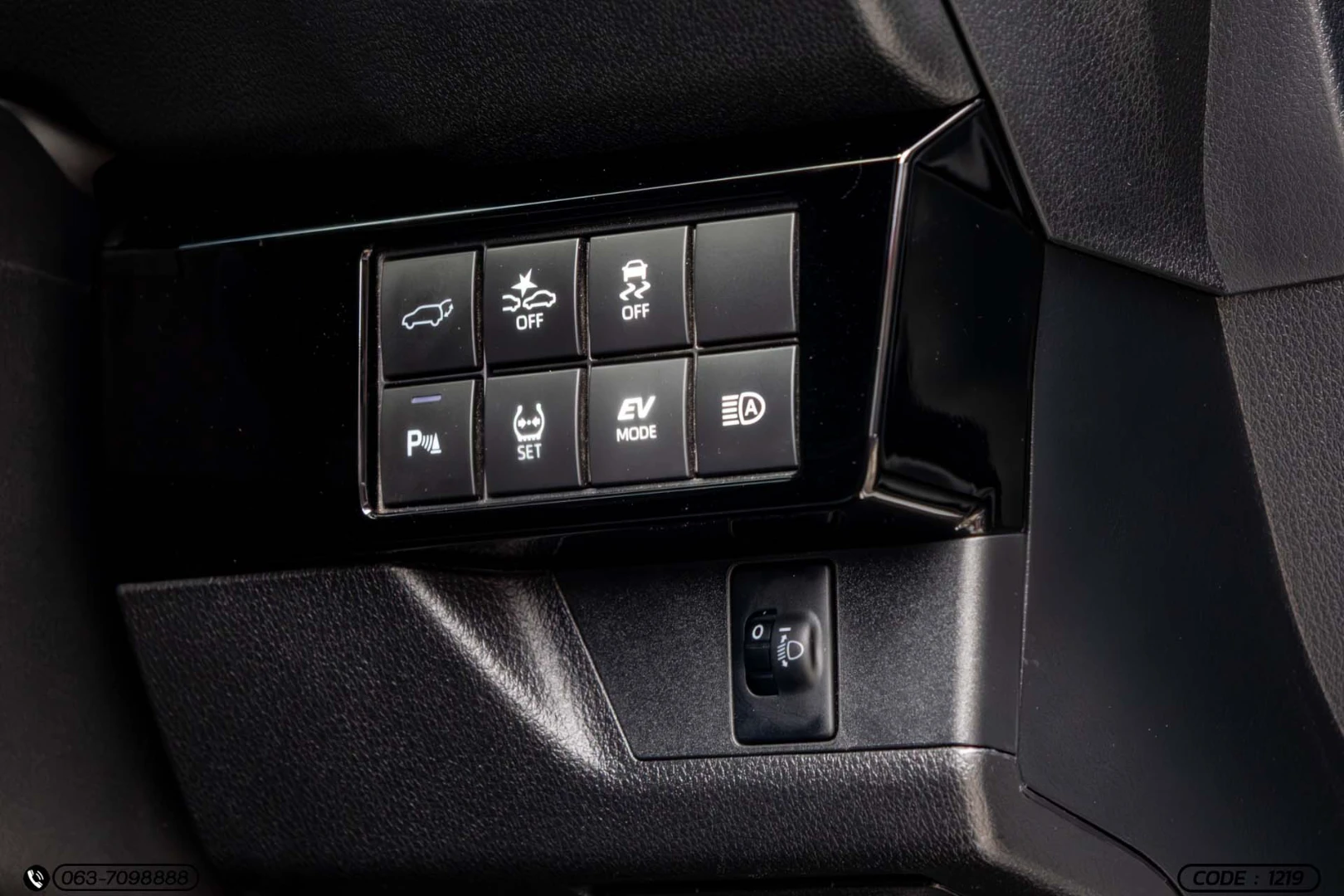 Toyota YARIS CROSS 1.5 HEV PREMIUM LUXURY - ภาพย่อที่ 26