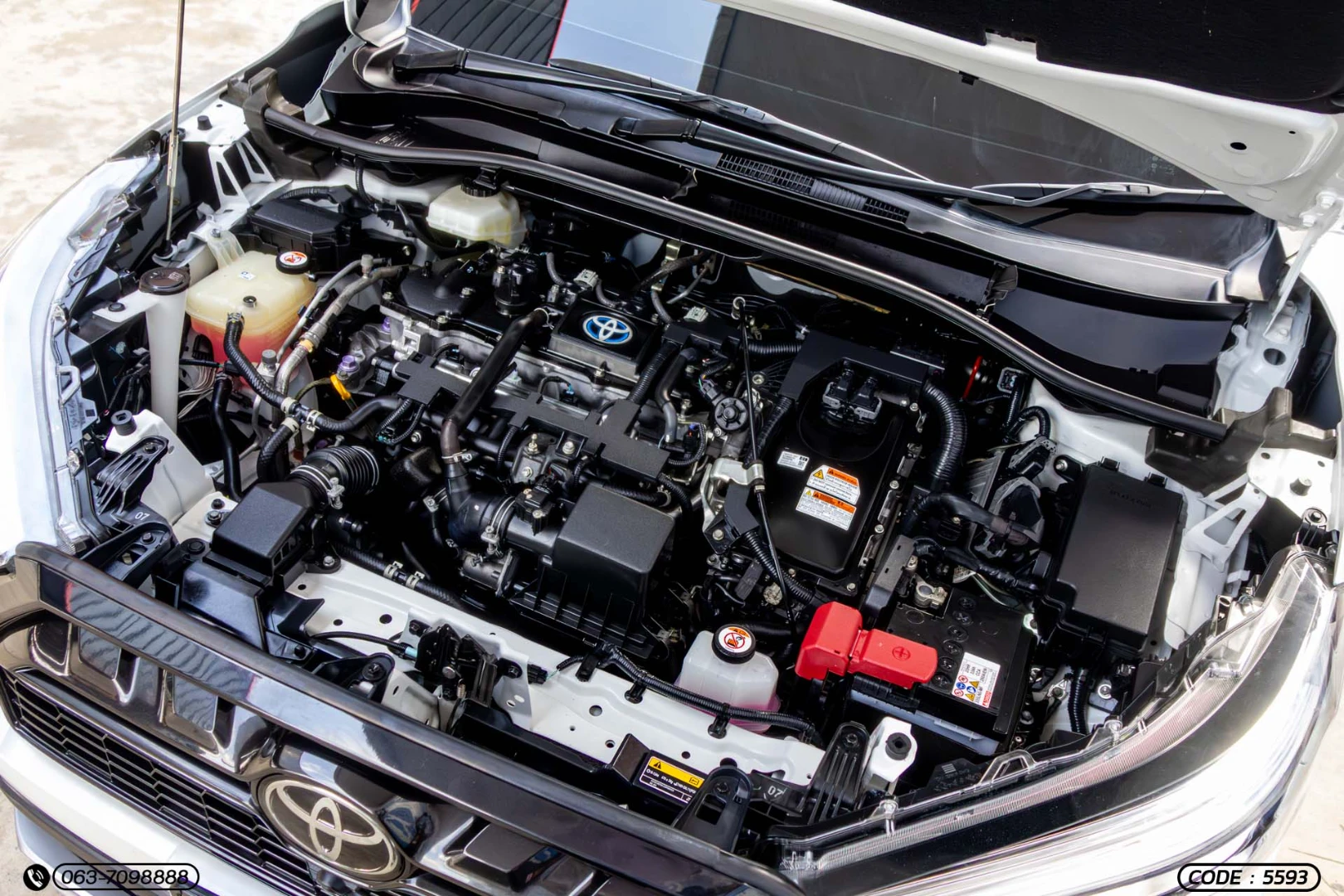 Toyota COROLLA CROSS 1.8 HYBRID GR SPORT - ภาพย่อที่ 27