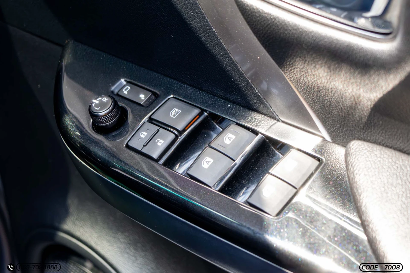 Toyota FORTUNER 2.4 LEADER V (MY22) - ภาพย่อที่ 27