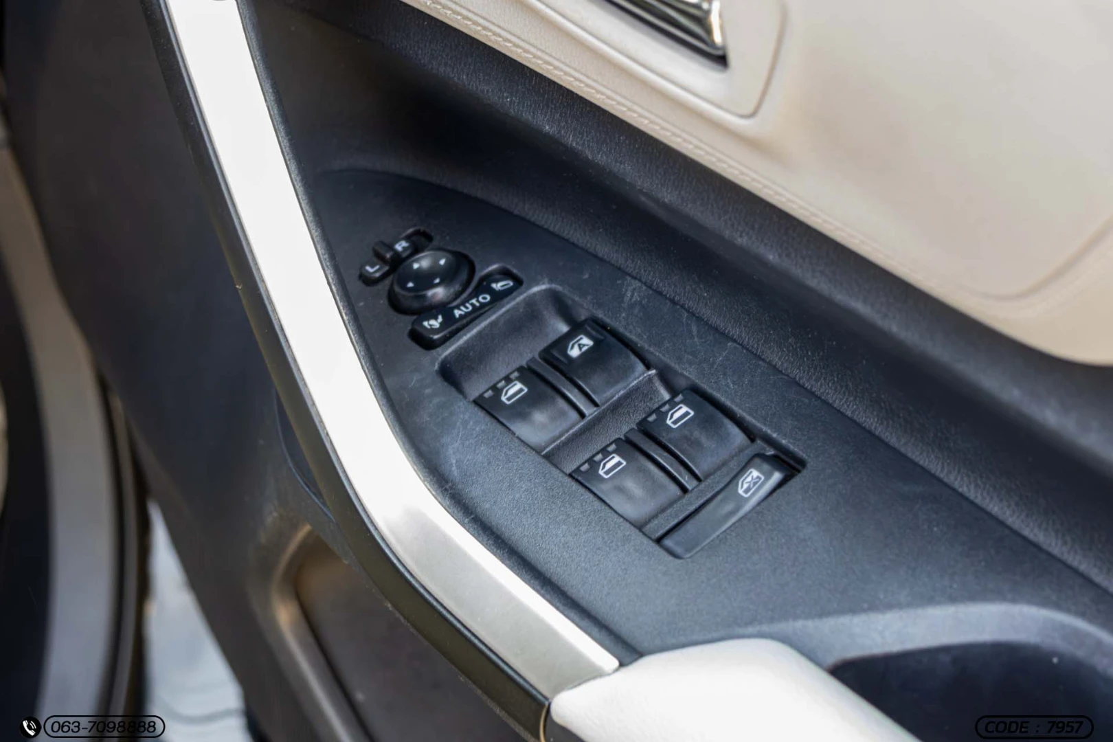 Toyota VELOZ 1.5 PREMIUM - ภาพย่อที่ 27