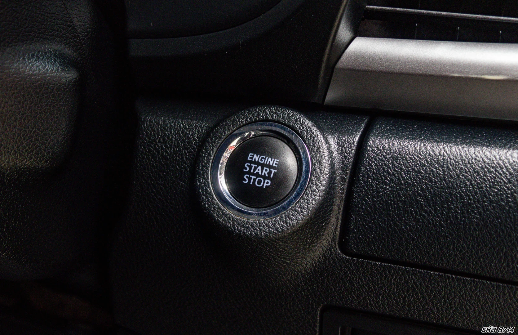 Toyota HILUX REVO DOUBLE CAB 2.8 HIGH 4WD (MY20) - ภาพย่อที่ 25