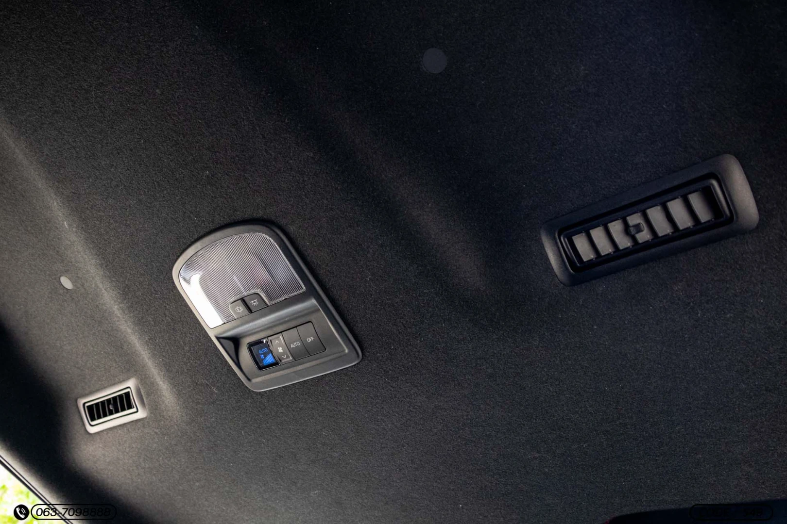 Toyota FORTUNER 2.4 LEGENDER 4WD - ภาพย่อที่ 24