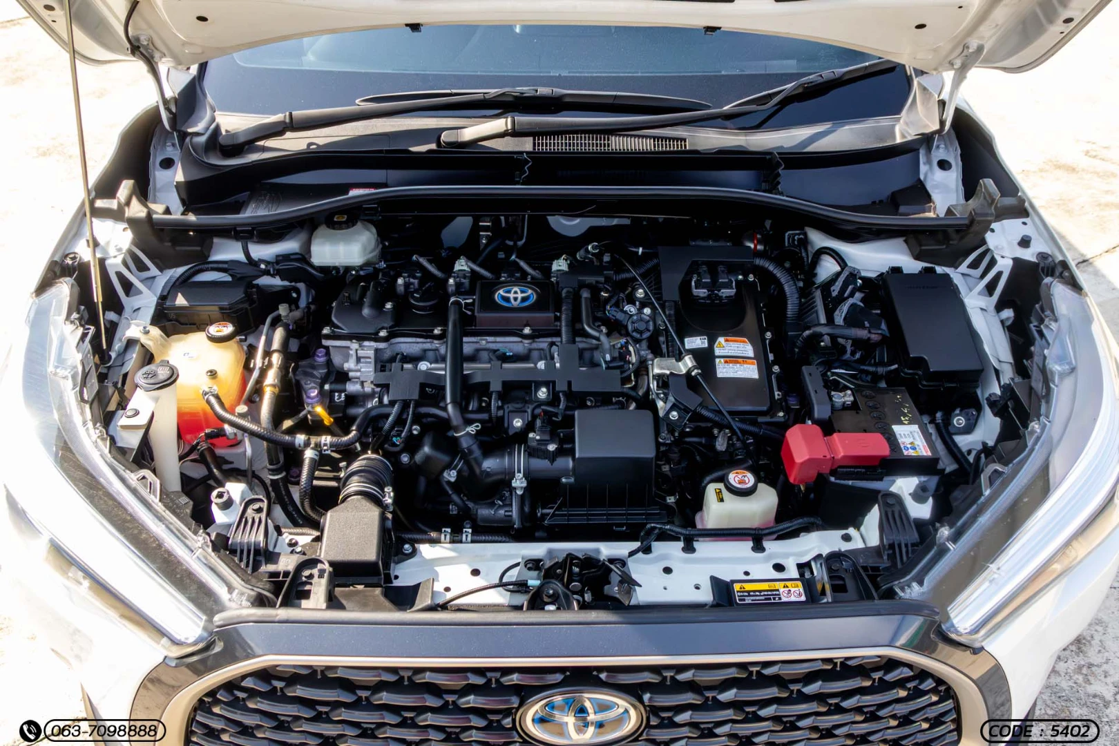 Toyota COROLLA CROSS 1.8 HYBRID PREMIUM SAFETY - ภาพย่อที่ 28