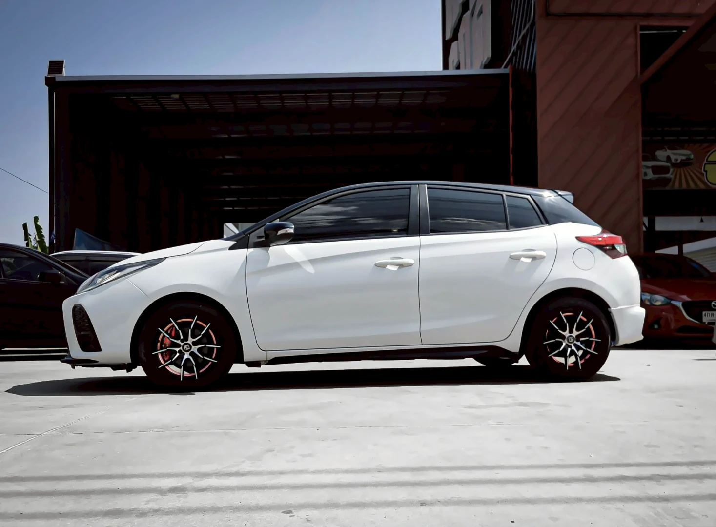 Toyota YARIS 1.2 SPORT PREMIUM (BLACK ROOF) (MY20) (MNC) - ภาพย่อที่ 3