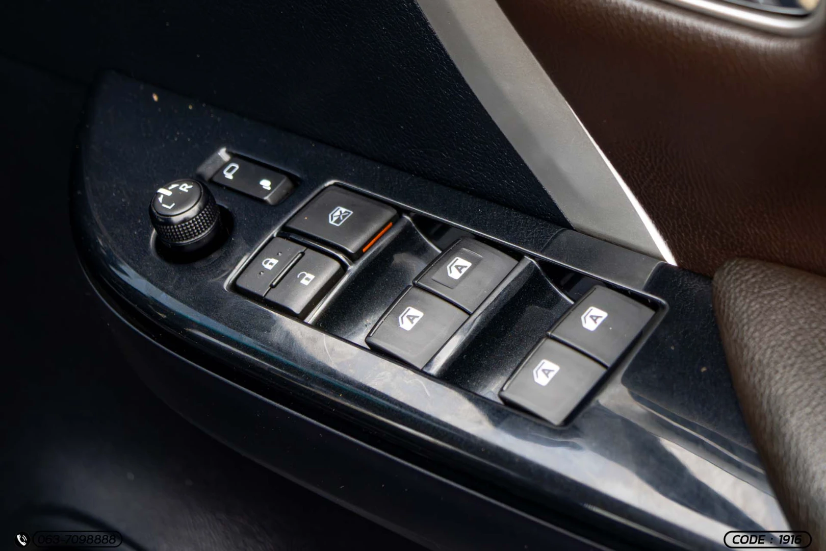 Toyota FORTUNER 2.4 V (MY20) - ภาพย่อที่ 25