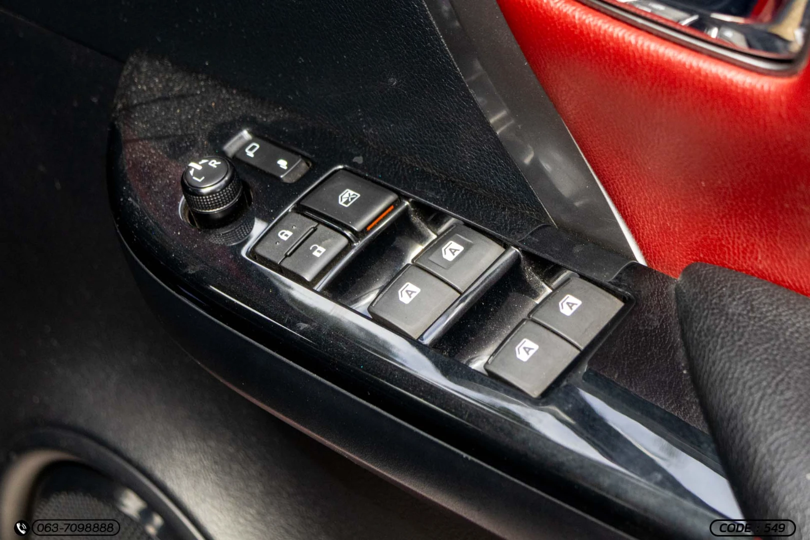 Toyota FORTUNER 2.4 LEGENDER 4WD - ภาพย่อที่ 26