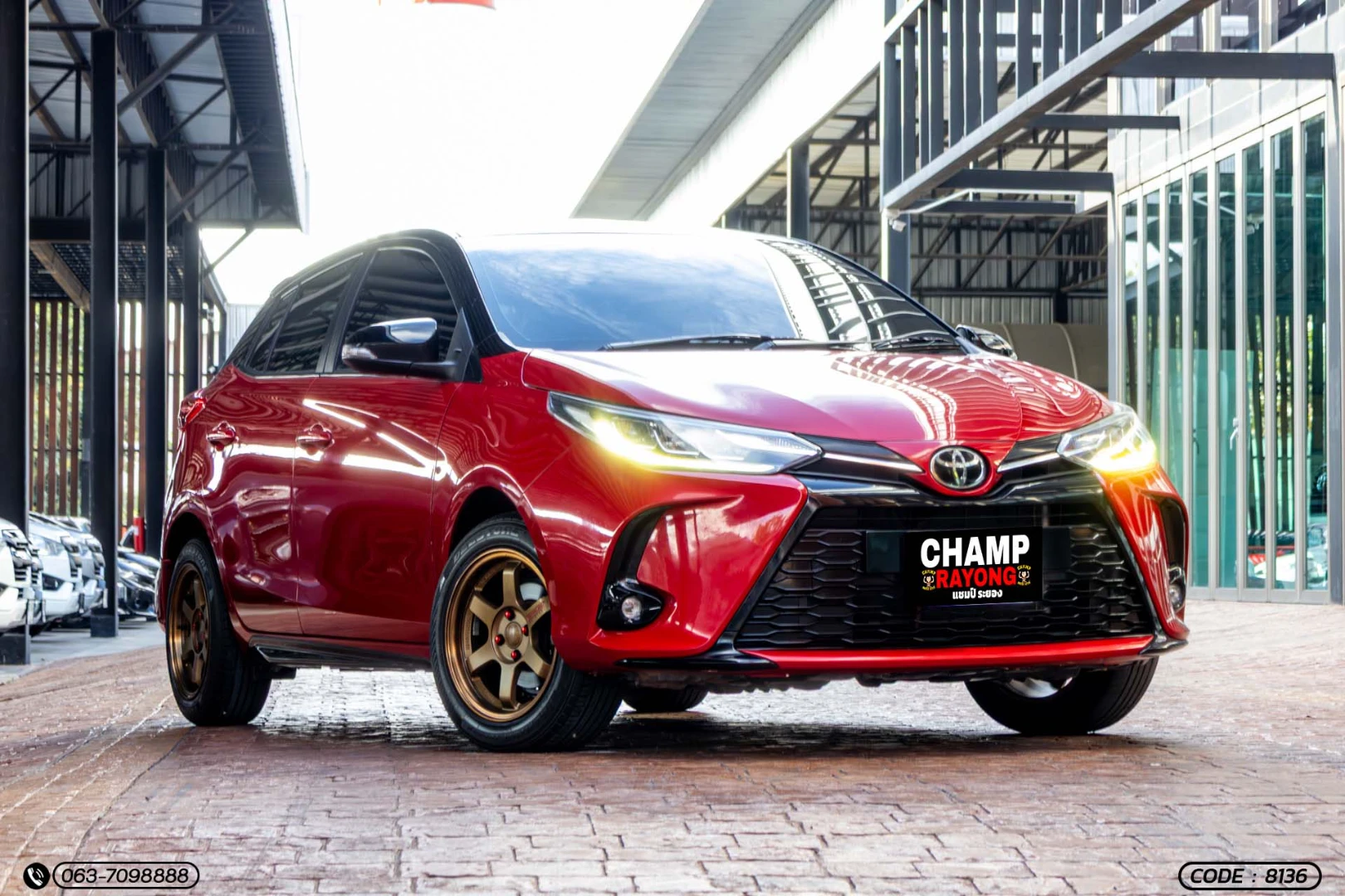 Toyota YARIS 1.2 SPORT PREMIUM (BLACK ROOF) (MY20) - ภาพย่อที่ 3