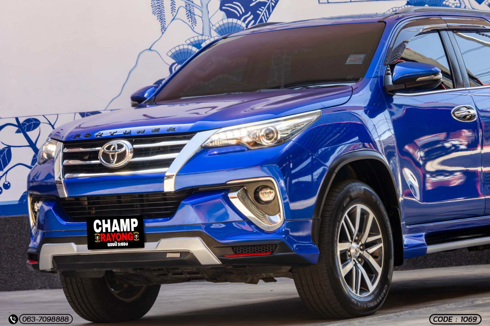 Toyota FORTUNER 2.8 V 4WD (MY15) (MNC) - ภาพย่อที่ 3