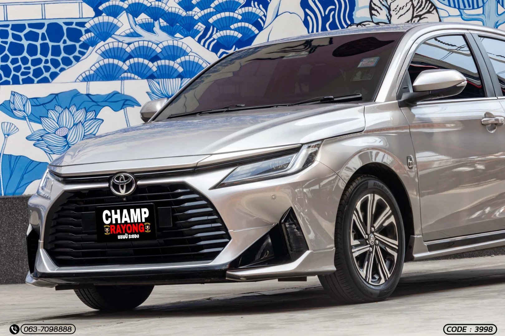 Toyota YARIS ATIV 1.2 PREMIUM (MY22) - ภาพย่อที่ 3