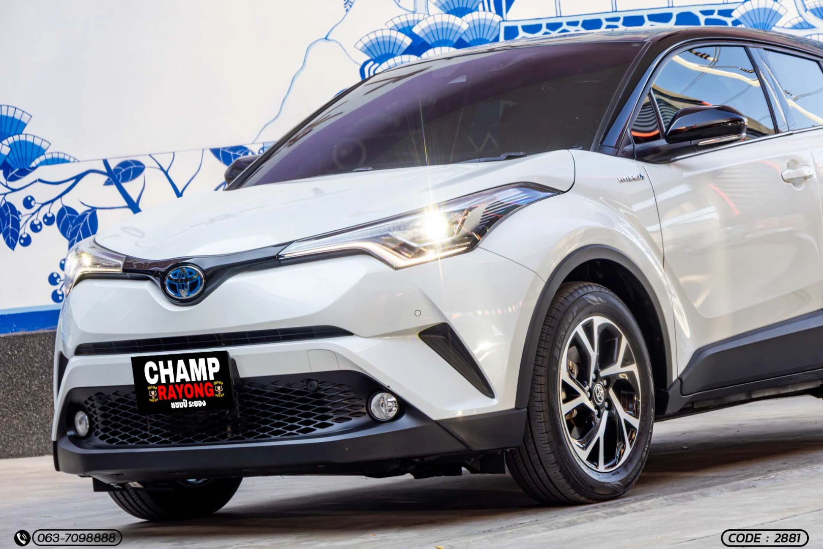 Toyota C-HR 1.8 HYBRID PREMIUM SAFETY - ภาพย่อที่ 3