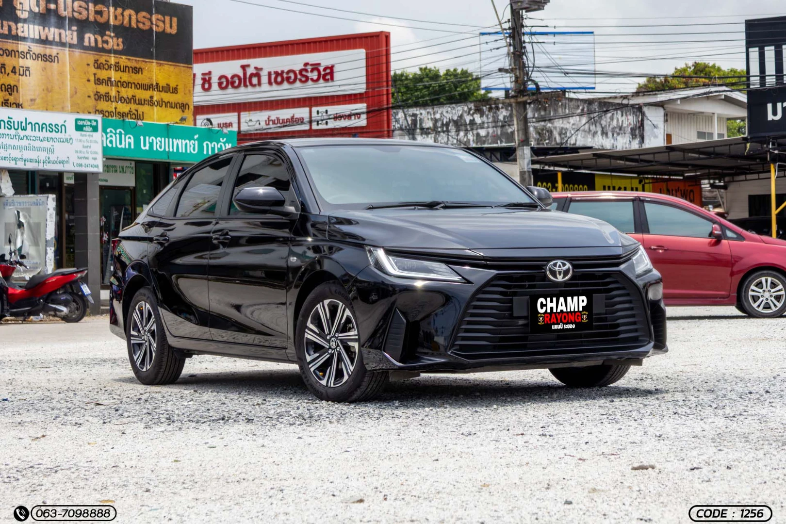 Toyota YARIS ATIV 1.2 SPORT (MY22) - ภาพย่อที่ 3