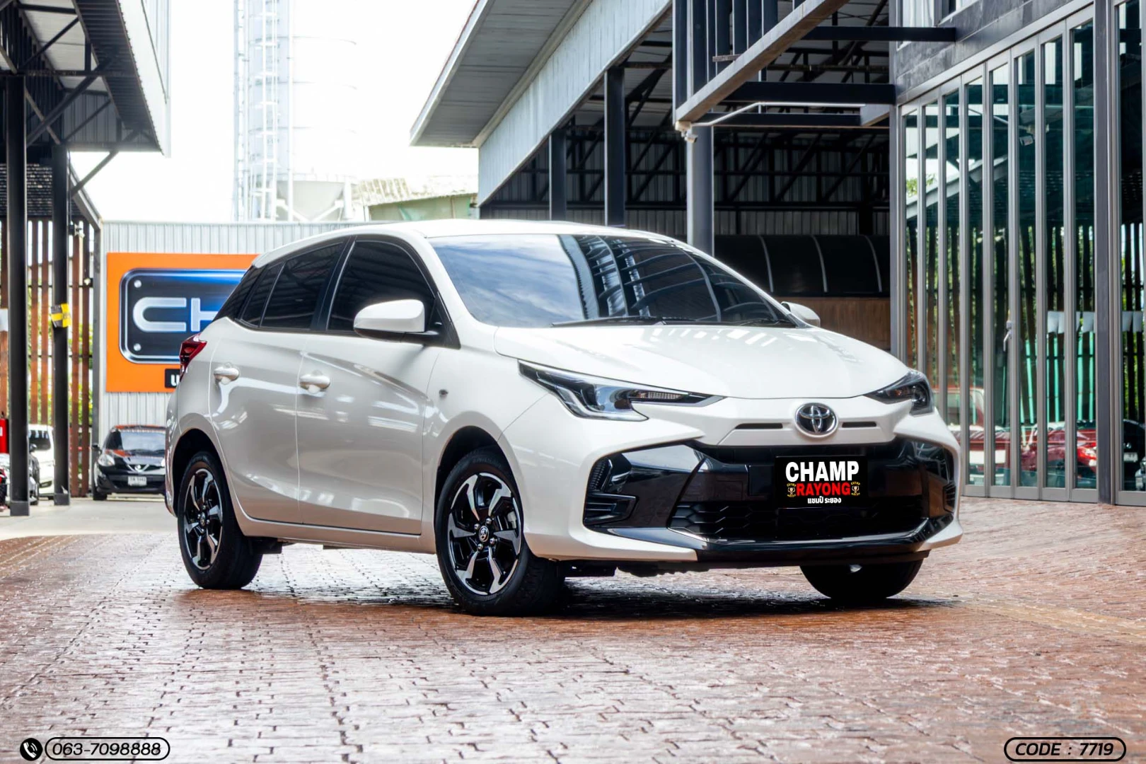 Toyota YARIS 1.2 SPORT (MY23) - ภาพย่อที่ 3