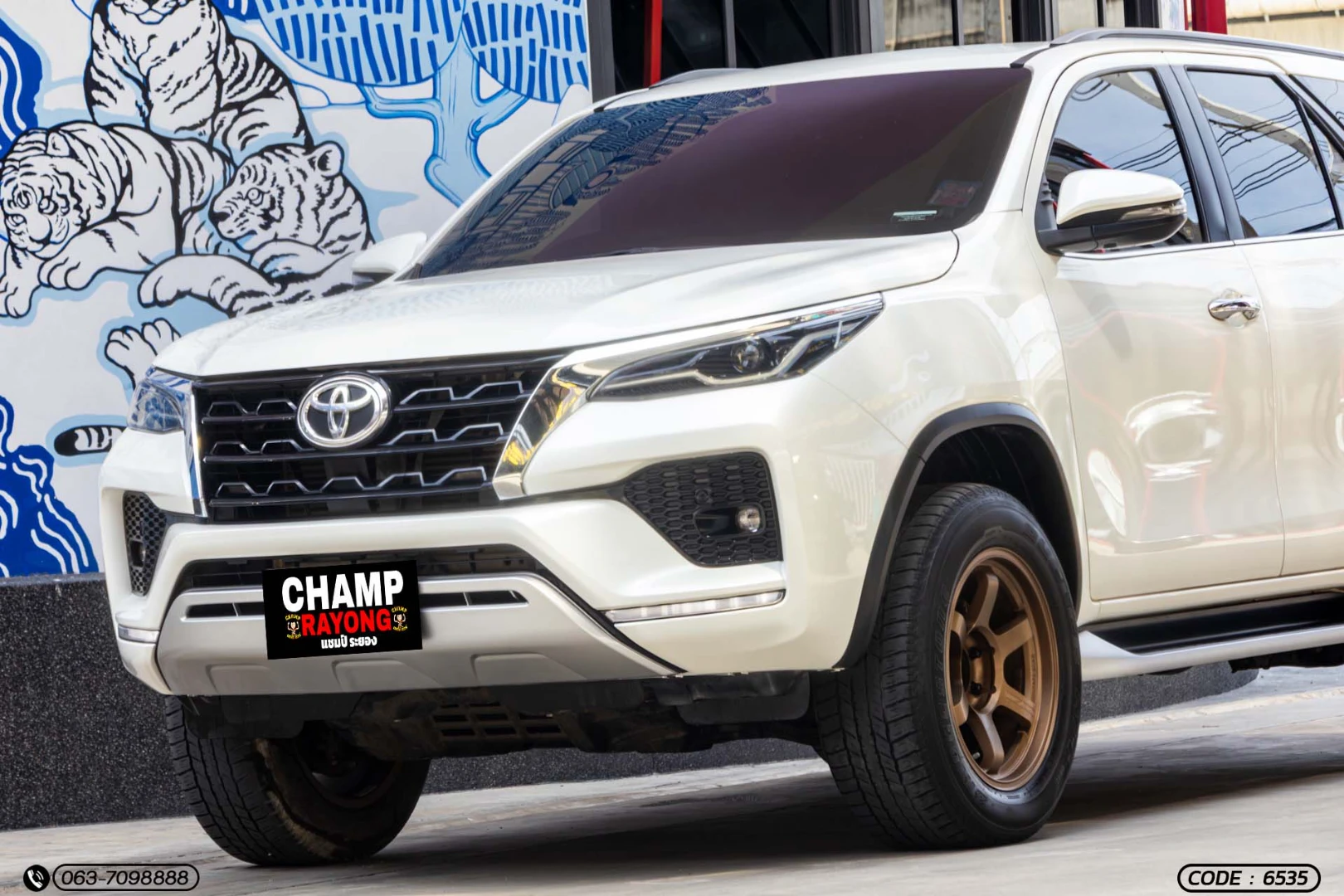 Toyota FORTUNER 2.4 V (MY20) - ภาพย่อที่ 3