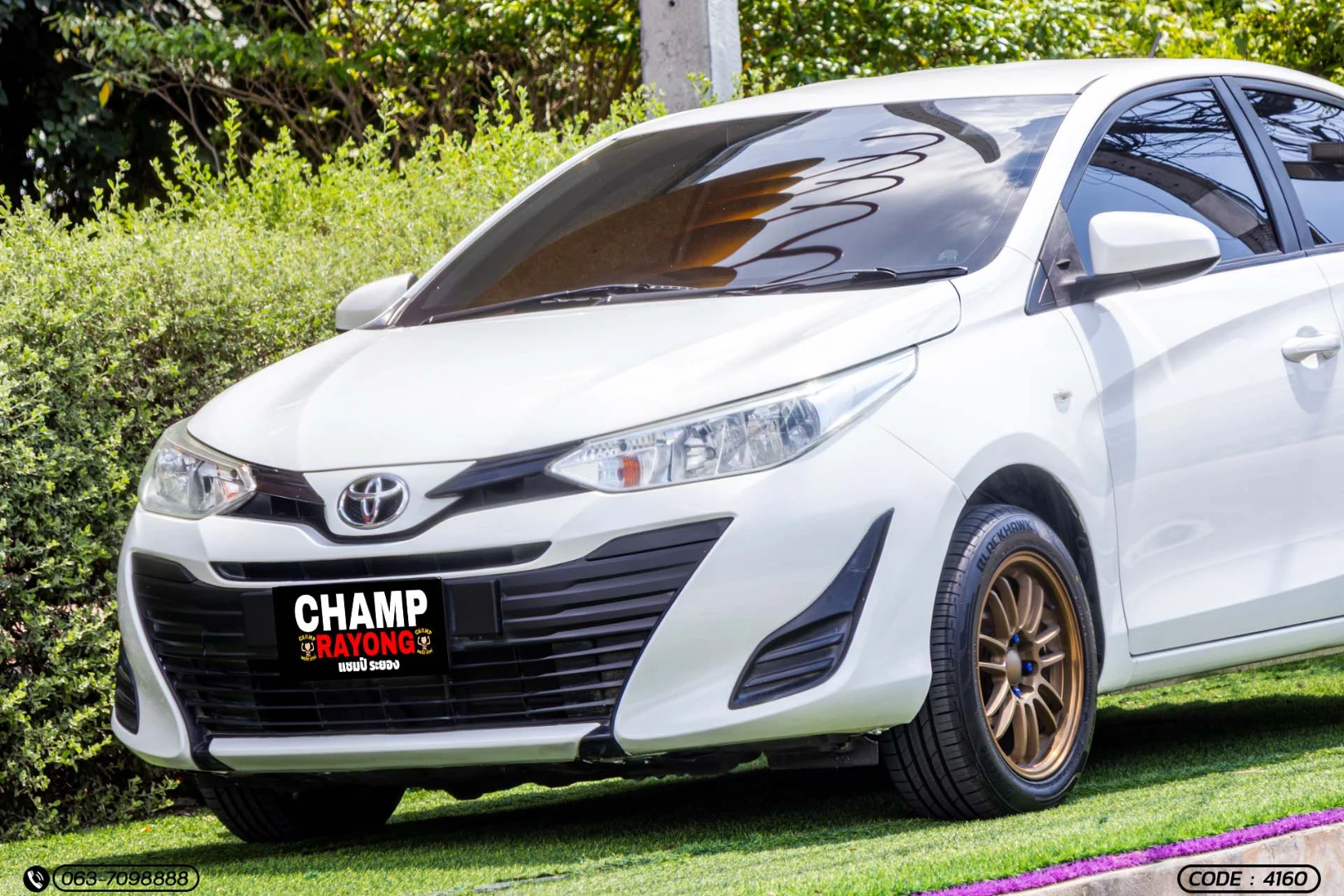 Toyota YARIS ATIV 1.2 J - ภาพย่อที่ 3