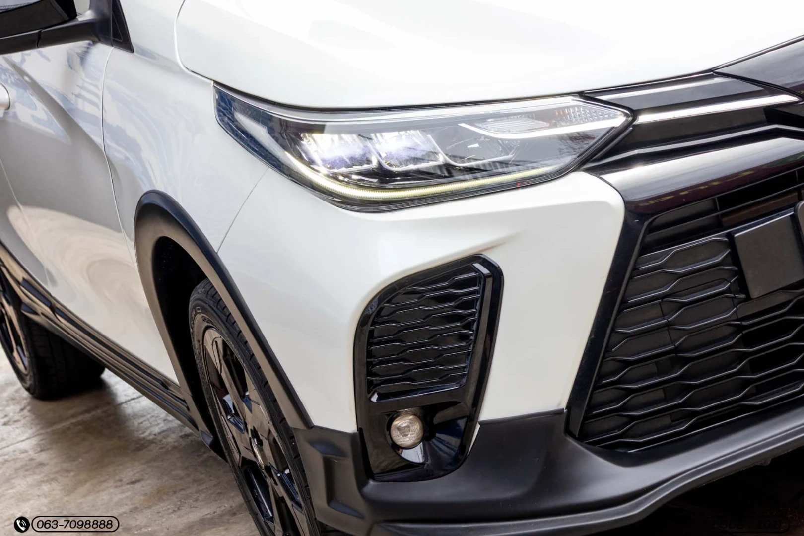 Toyota YARIS 1.2 SPORT PREMIUM X (BLACK ROOF) X-URBAN (MY20) (MNC) - ภาพย่อที่ 4