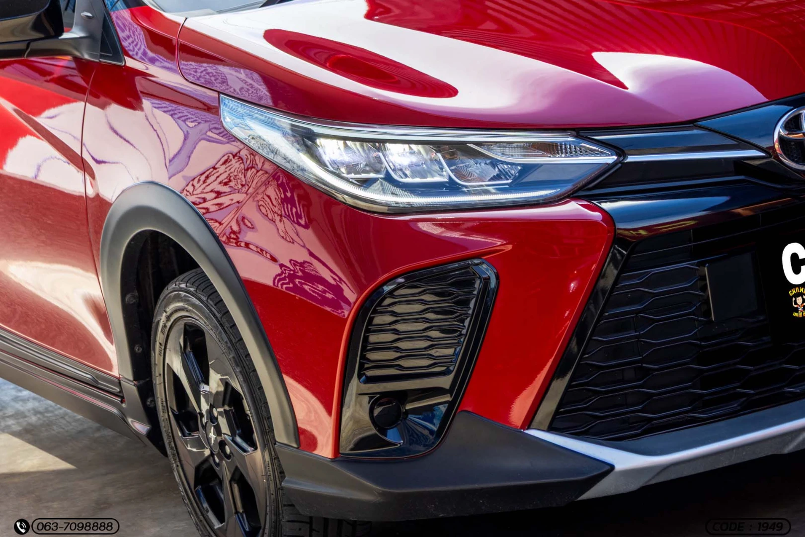 Toyota YARIS 1.2 SPORT PREMIUM X (BLACK ROOF) X-URBAN (MY20) (MNC) - ภาพย่อที่ 4