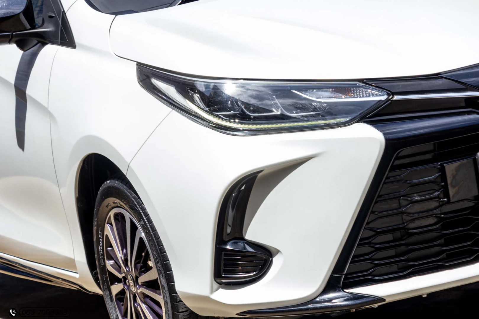 Toyota YARIS 1.2 SPORT PREMIUM PLAY LIMITED EDITION (MY20) - ภาพย่อที่ 4