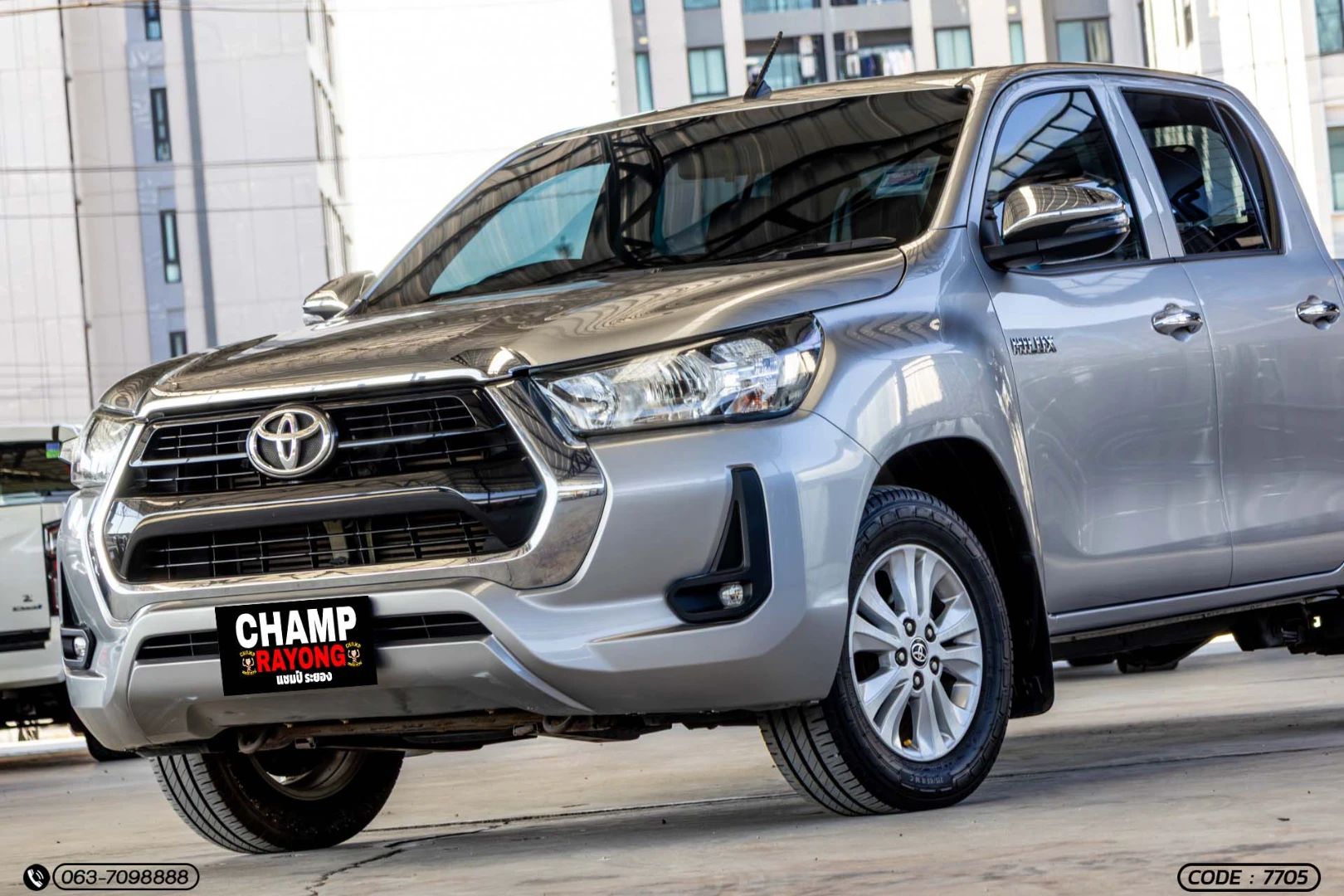 Toyota HILUX REVO DOUBLE CAB 2.4 MID Z EDITION (MY20) - ภาพย่อที่ 4