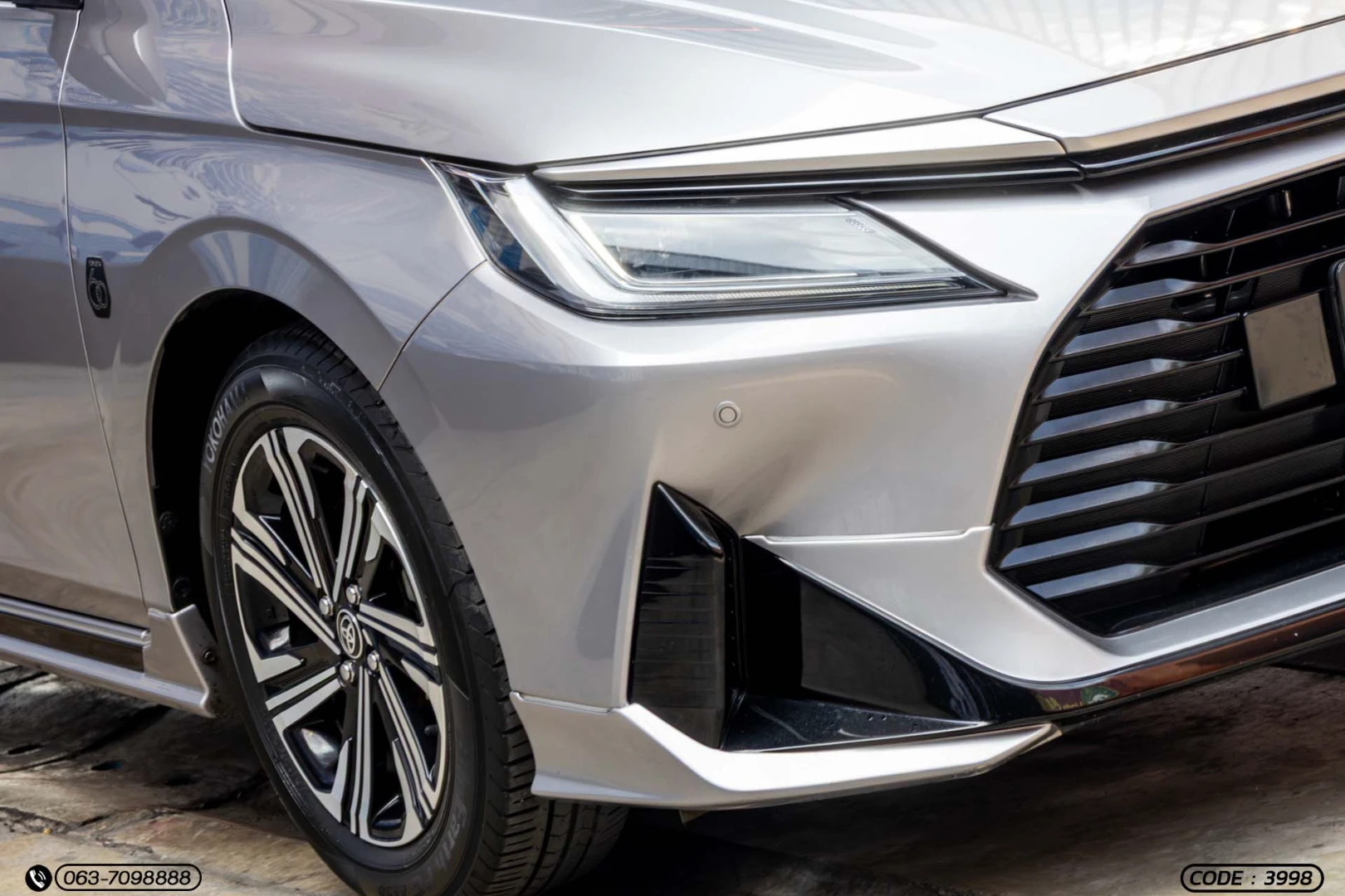 Toyota YARIS ATIV 1.2 PREMIUM (MY22) - ภาพย่อที่ 4