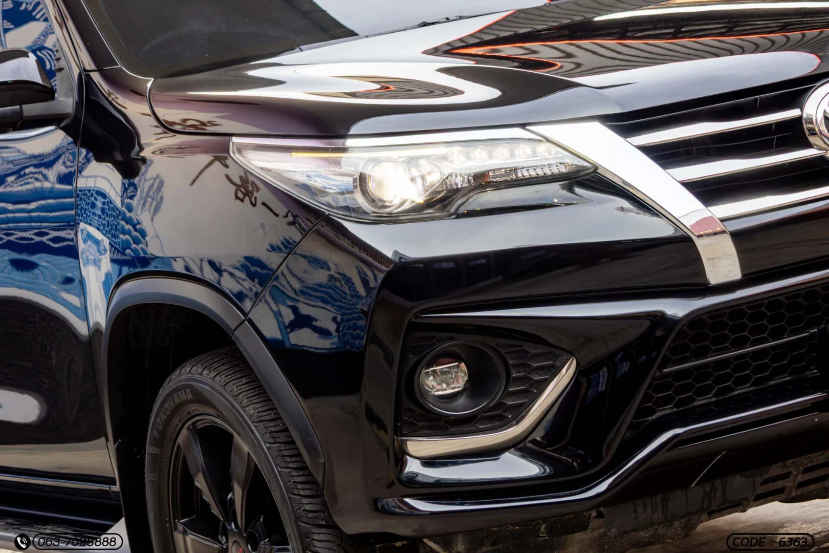 Toyota FORTUNER 2.8 V TRD SPORTIVO 4WD (MY15) (MNC) - ภาพย่อที่ 4