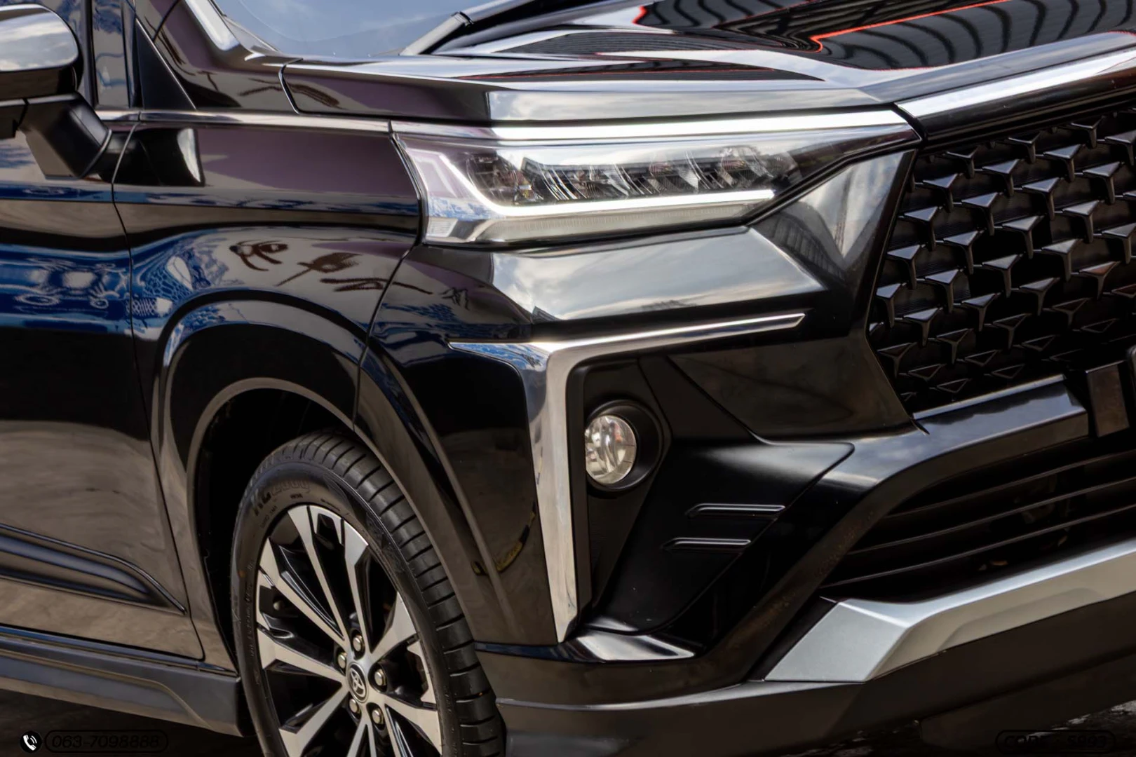 Toyota VELOZ 1.5 PREMIUM - ภาพย่อที่ 4