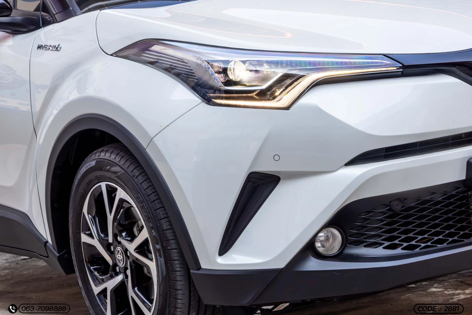 Toyota C-HR 1.8 HYBRID PREMIUM SAFETY - ภาพย่อที่ 4