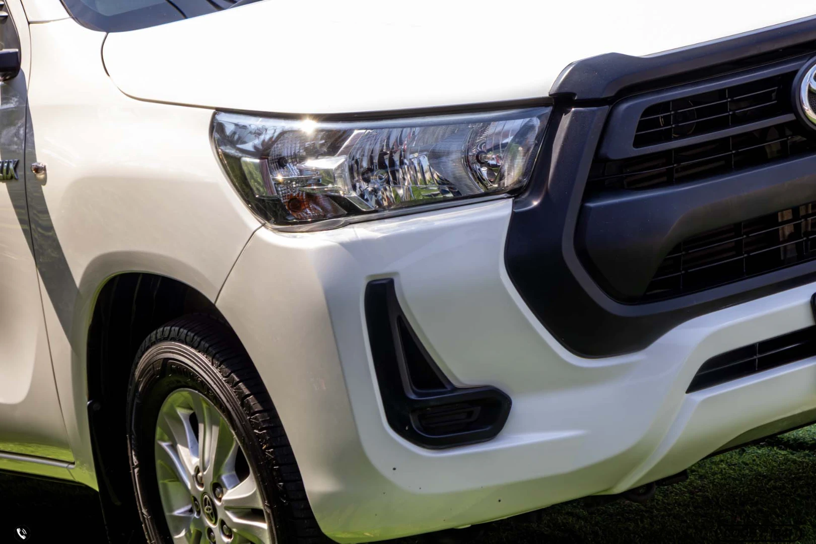 Toyota HILUX REVO DOUBLE CAB 2.4 MID Z EDITION (MY20) - ภาพย่อที่ 4