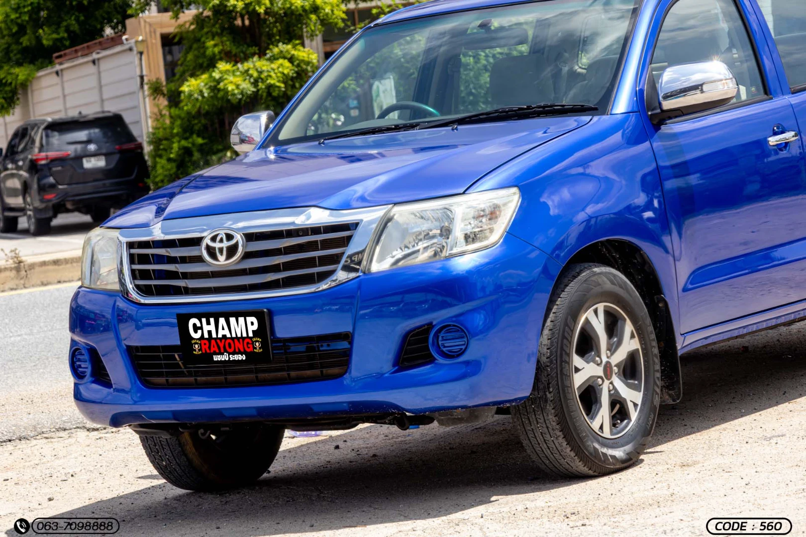 Toyota HILUX VIGO CHAMP DOUBLE CAB 2.7 E - ภาพย่อที่ 4