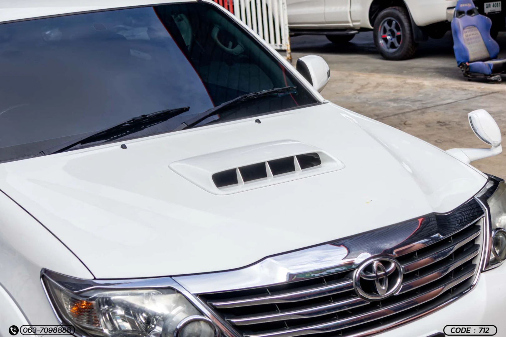 Toyota FORTUNER 2.5 V VNT 2WD (CHAMP) - ภาพย่อที่ 4