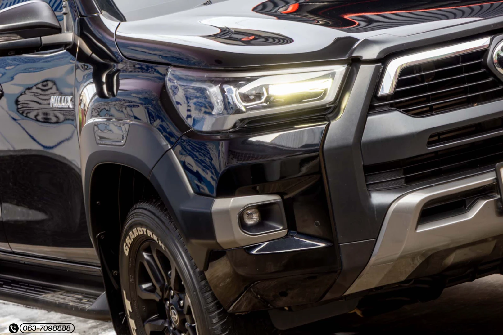 Toyota HILUX REVO DOUBLE CAB 2.4 PRERUNNER ROCCO (MY22) - ภาพย่อที่ 4
