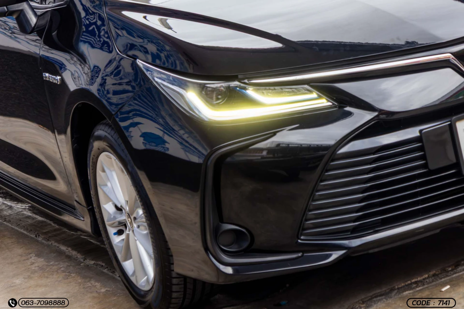 Toyota COROLLA ALTIS 1.8 HYBRID MID (MY19) - ภาพย่อที่ 4