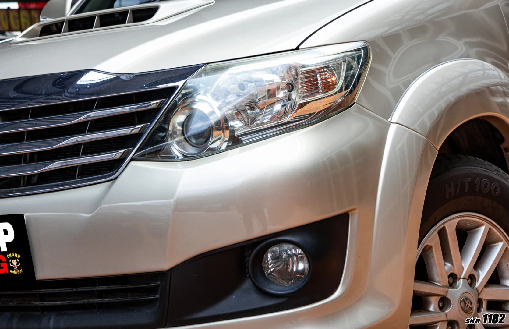 Toyota FORTUNER 3.0 V 2WD (CHAMP) - ภาพย่อที่ 4