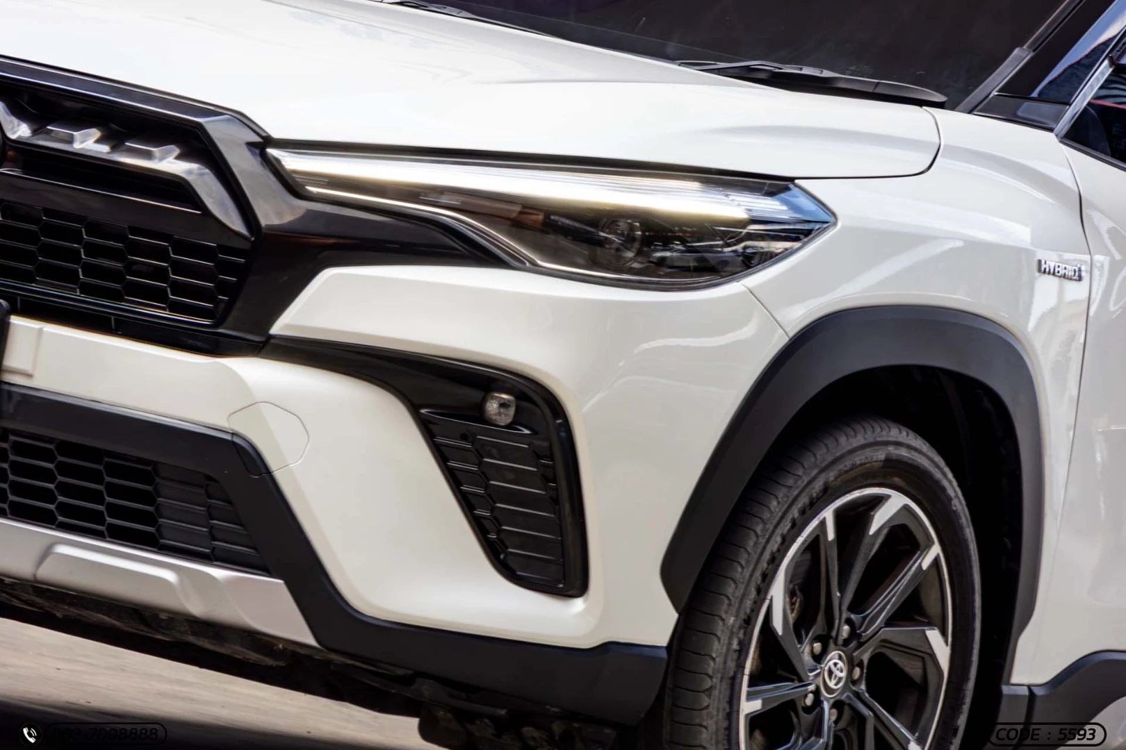 Toyota COROLLA CROSS 1.8 HYBRID GR SPORT - ภาพย่อที่ 5