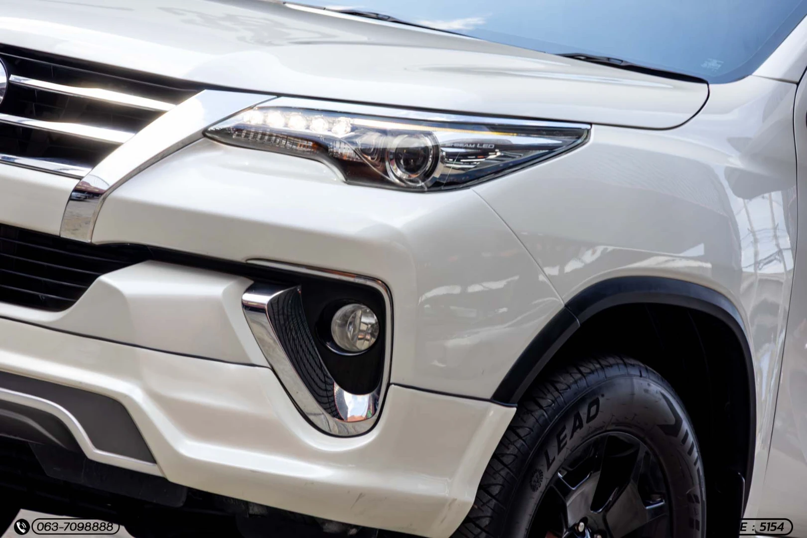 Toyota FORTUNER 2.8 V 4WD (MY15) - ภาพย่อที่ 5