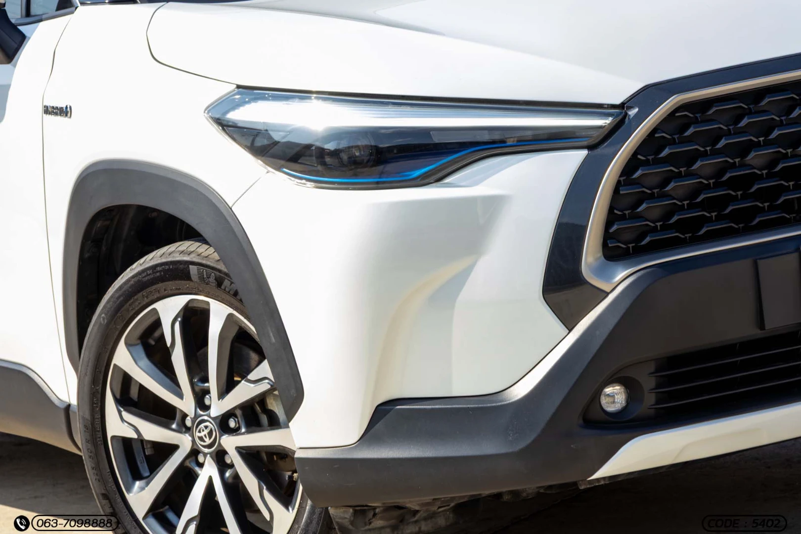 Toyota COROLLA CROSS 1.8 HYBRID PREMIUM SAFETY - ภาพย่อที่ 5