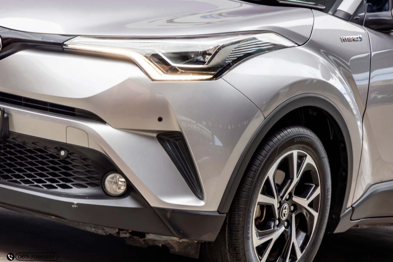 Toyota C-HR 1.8 HYBRID MID - ภาพย่อที่ 5