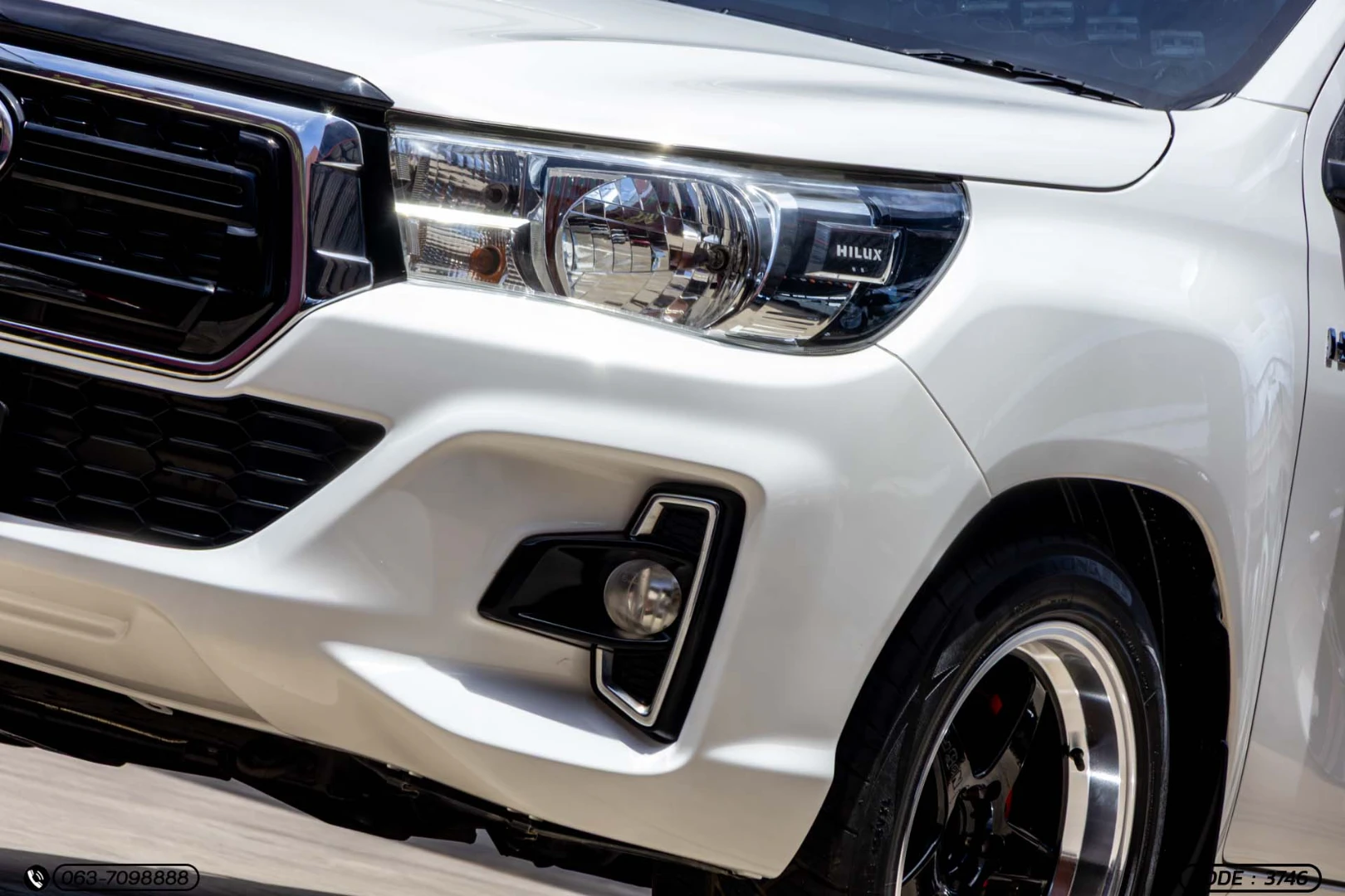 Toyota HILUX REVO DOUBLE CAB 2.4 J PLUS Z EDITION (MY18) - ภาพย่อที่ 5
